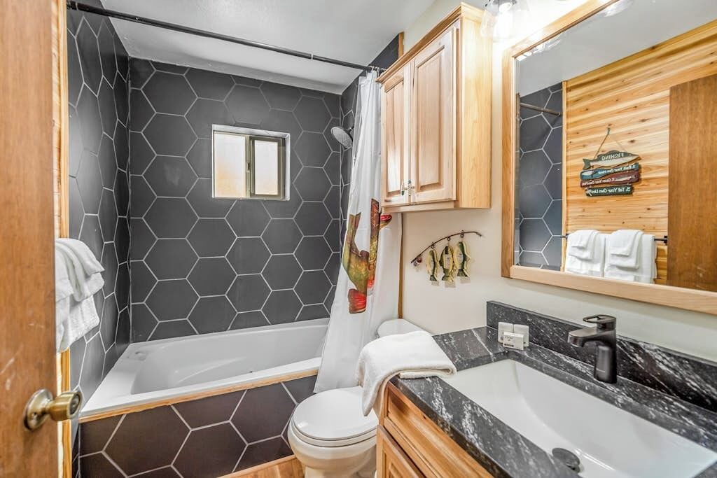 Photo of Bathroom in South Fork