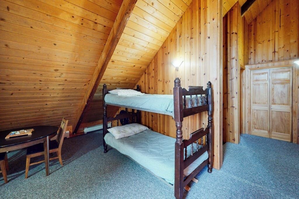 Photo of Bedroom in Basalt
