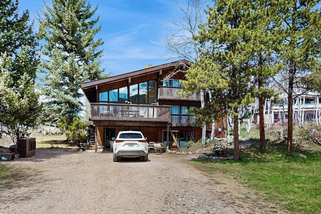 Photo of Outdoor in Mountain Valley