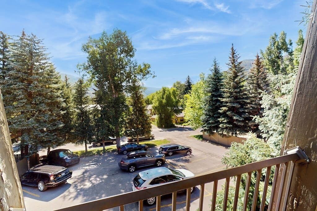 Photo of Outdoor in West End