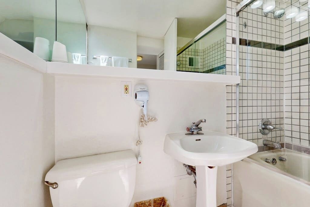 Photo of Bathroom in West End