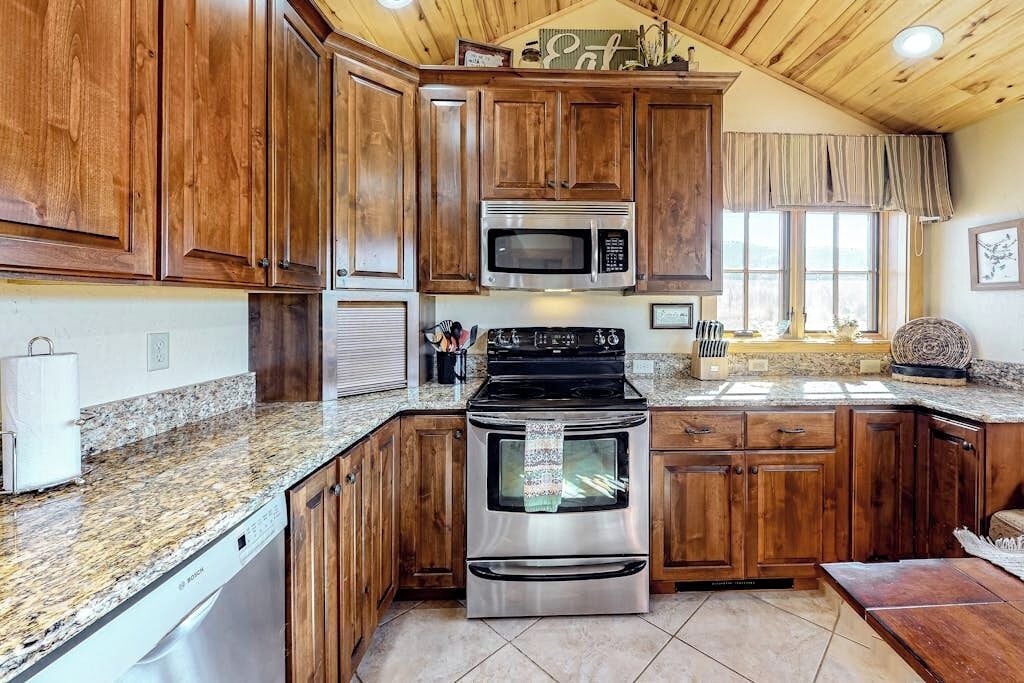 Photo of Kitchen in South Fork