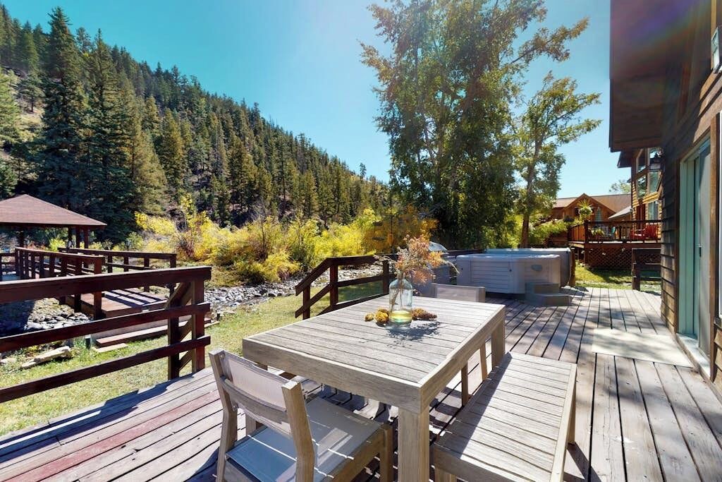 Photo of Outdoor in South Fork