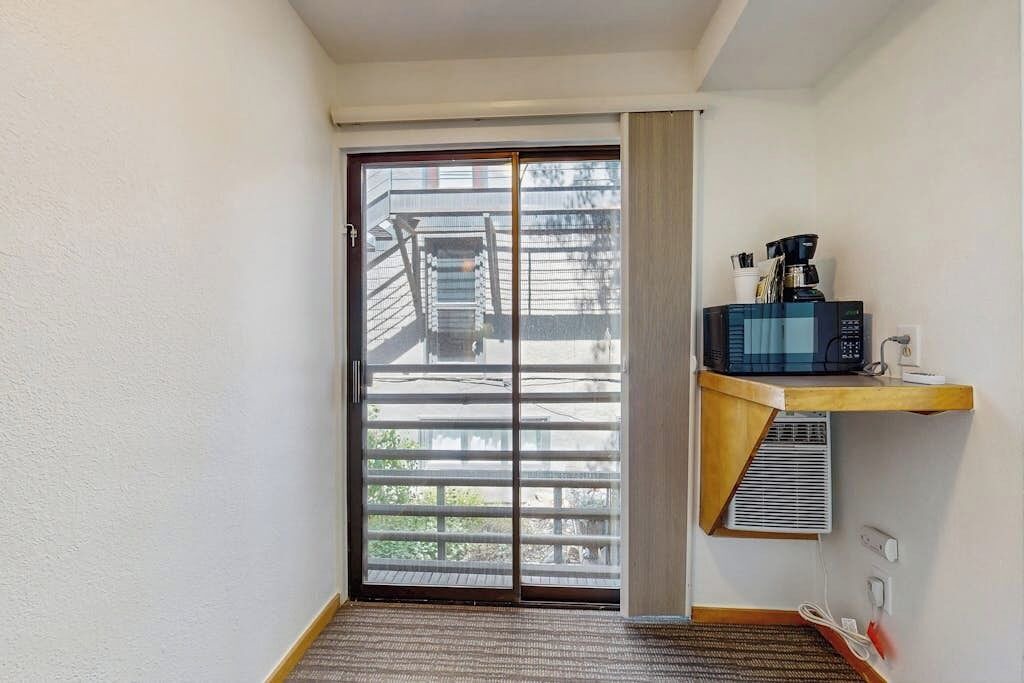 Photo of Others in West End