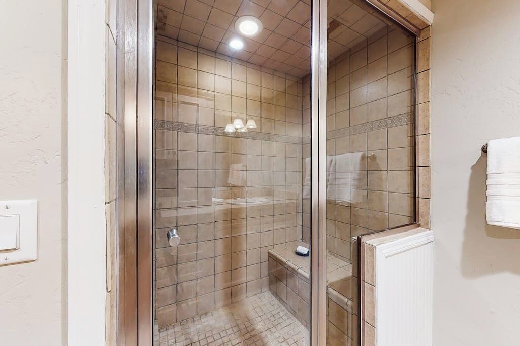 Photo of Bathroom in Carbondale