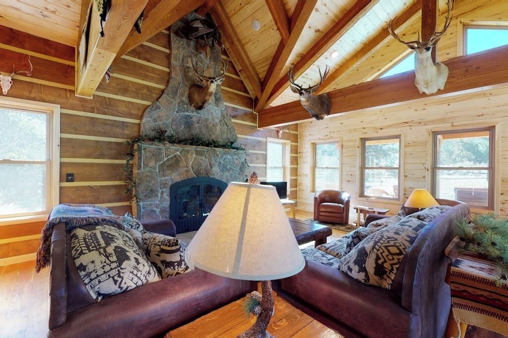 Photo of Livingroom in South Fork