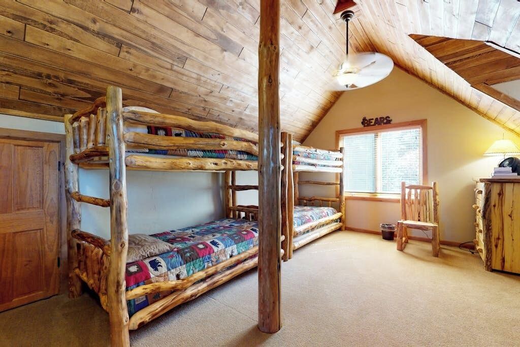 Photo of Bedroom in South Fork