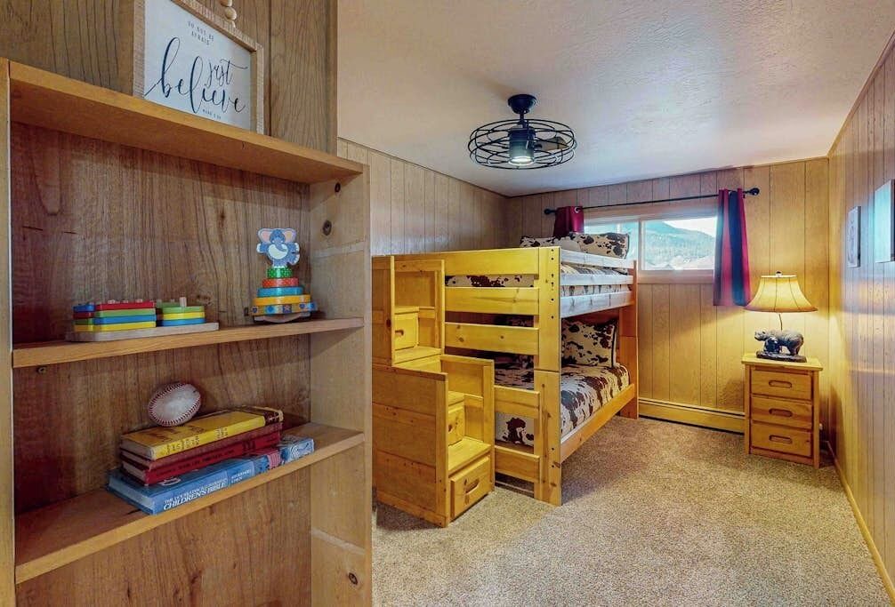 Photo of Bedroom in South Fork