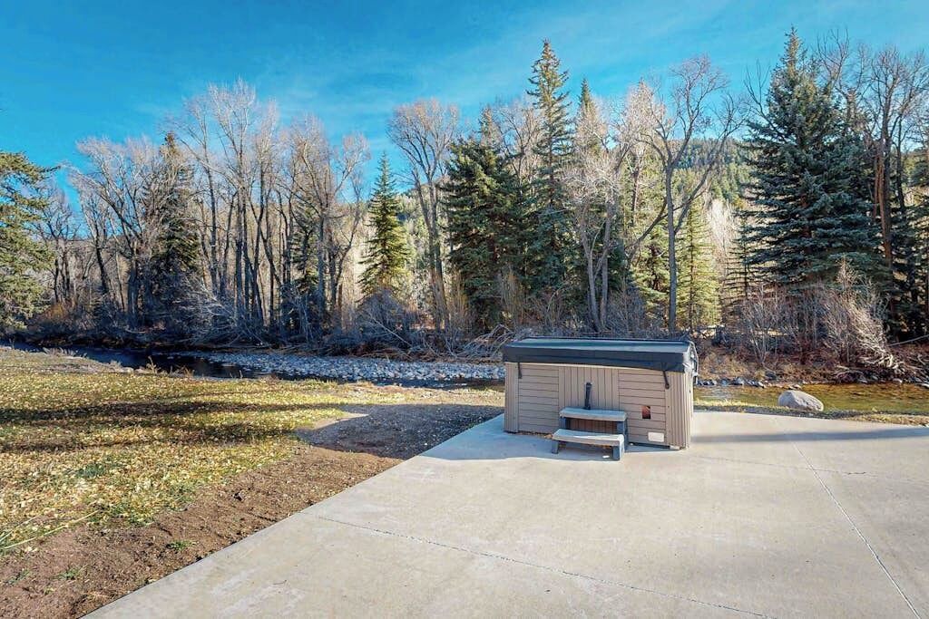 Photo of Outdoor in South Fork
