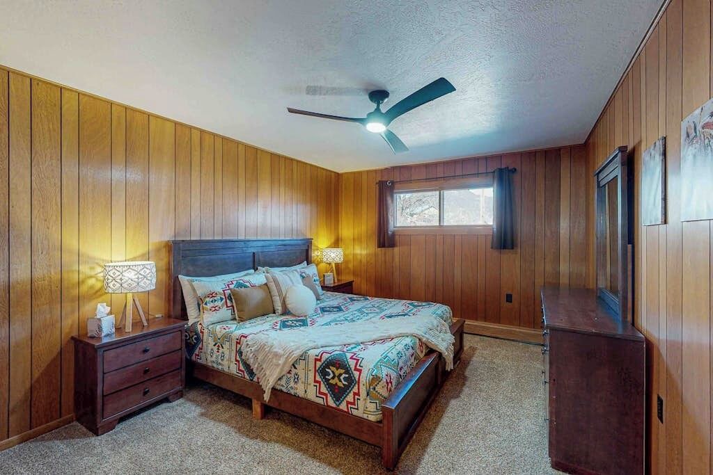 Photo of Bedroom in South Fork