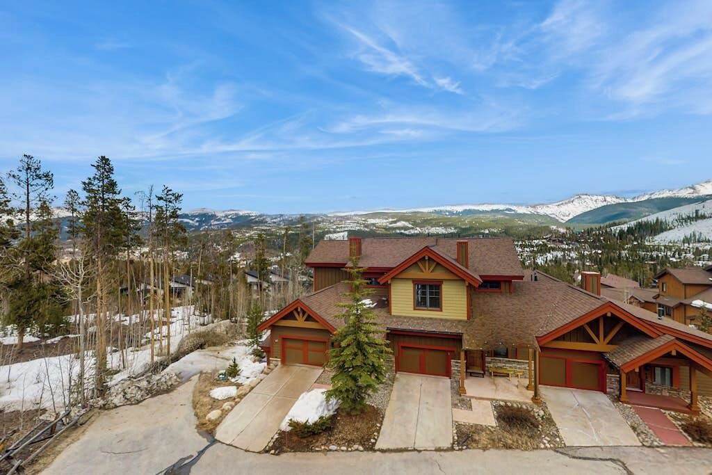 Photo of Outdoor in Bear Crossing