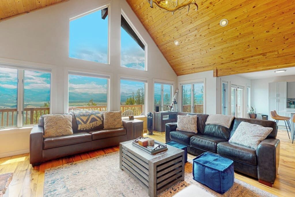 Photo of Livingroom in Winter Park Highlands