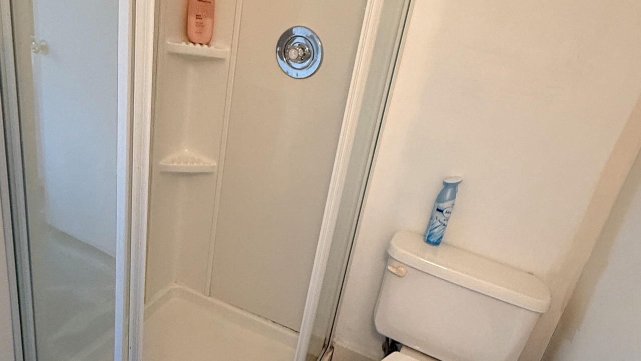 Photo of Bathroom in Brooklin