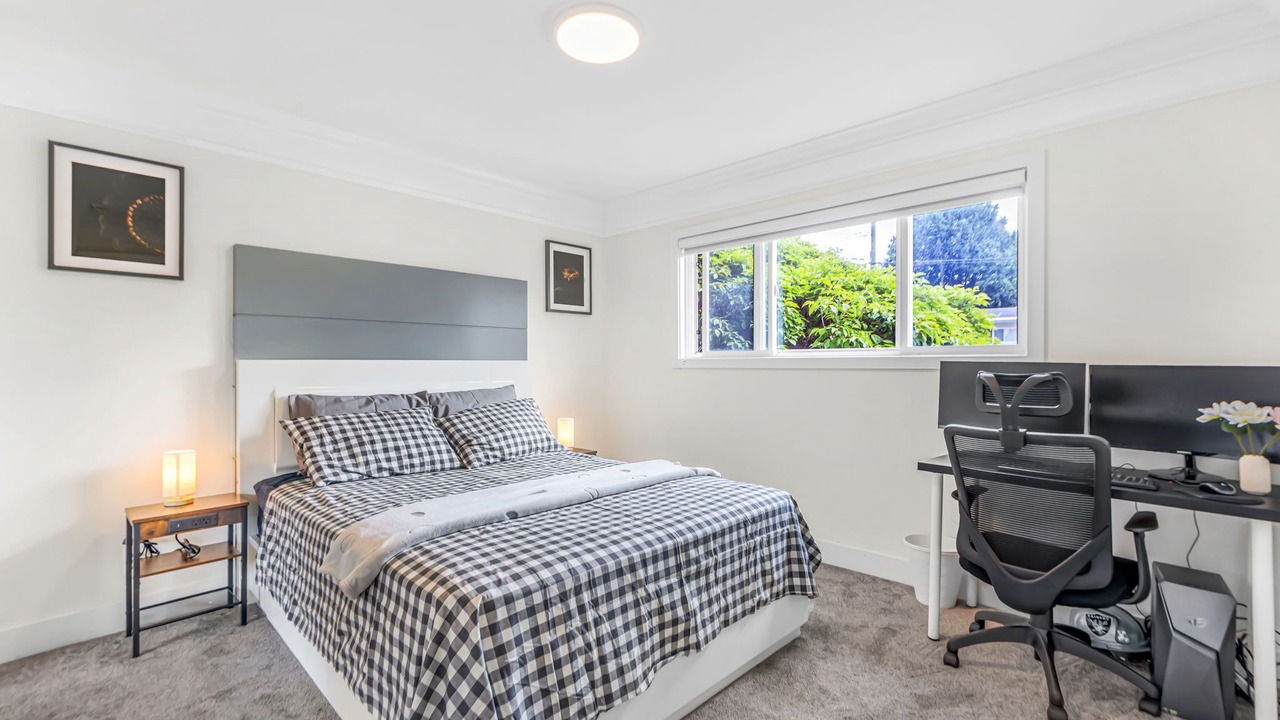 Photo of Bedroom in Delta