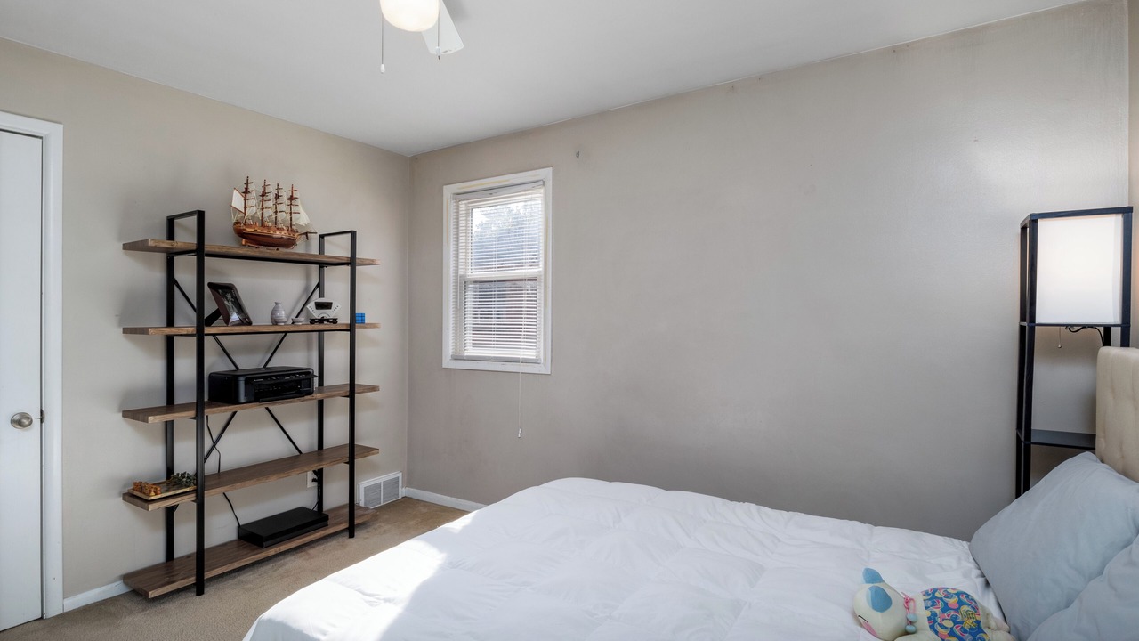 Photo of Bedroom in Rocky River
