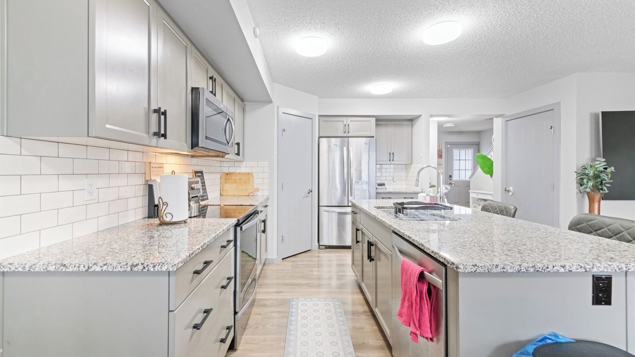Photo of Kitchen in Southeast Edmonton