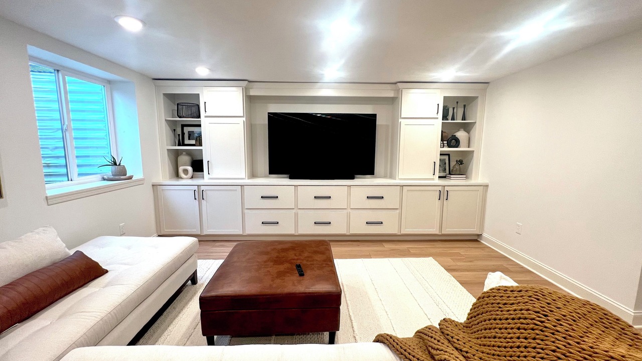 Photo of Livingroom in Cuyahoga Falls