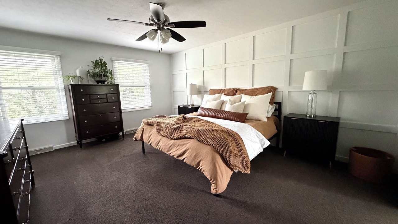 Photo of Bedroom in Cuyahoga Falls