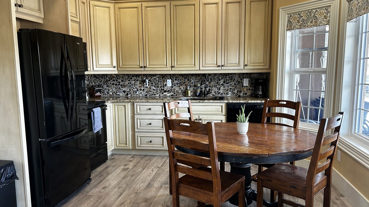 Photo of Kitchen in Fowler Lake
