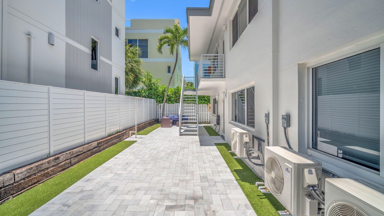 Photo of Outdoor in North Beach