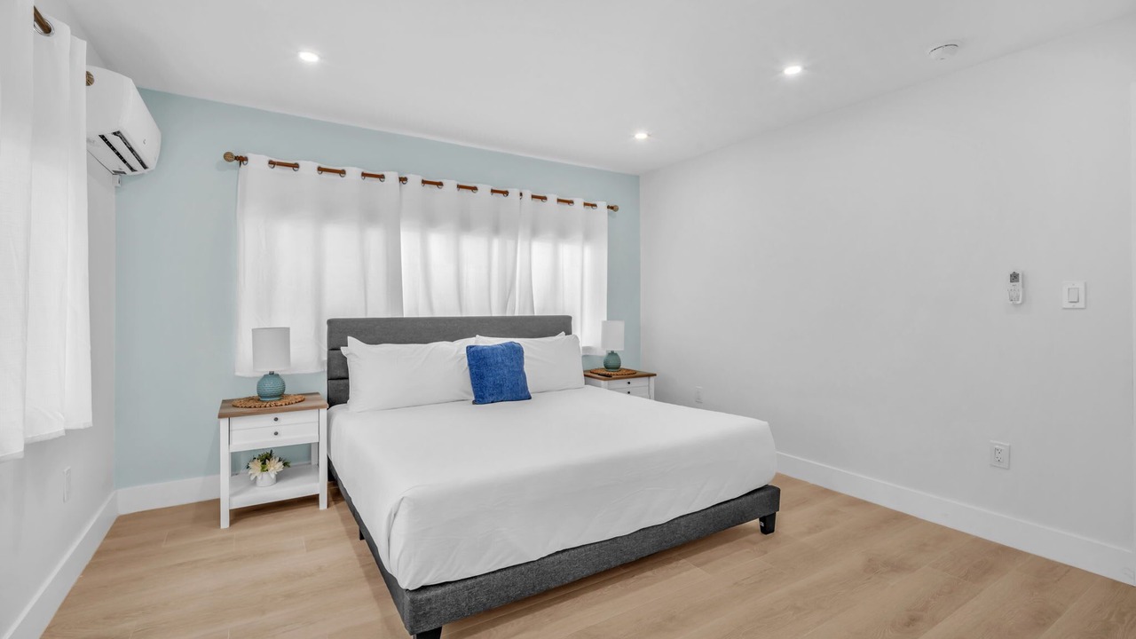 Photo of Bedroom in North Beach