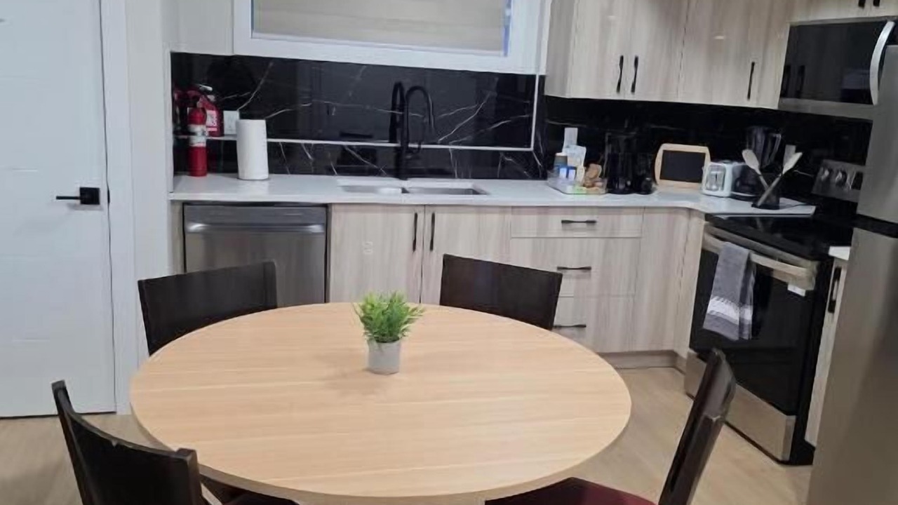 Photo of Kitchen in Leduc County