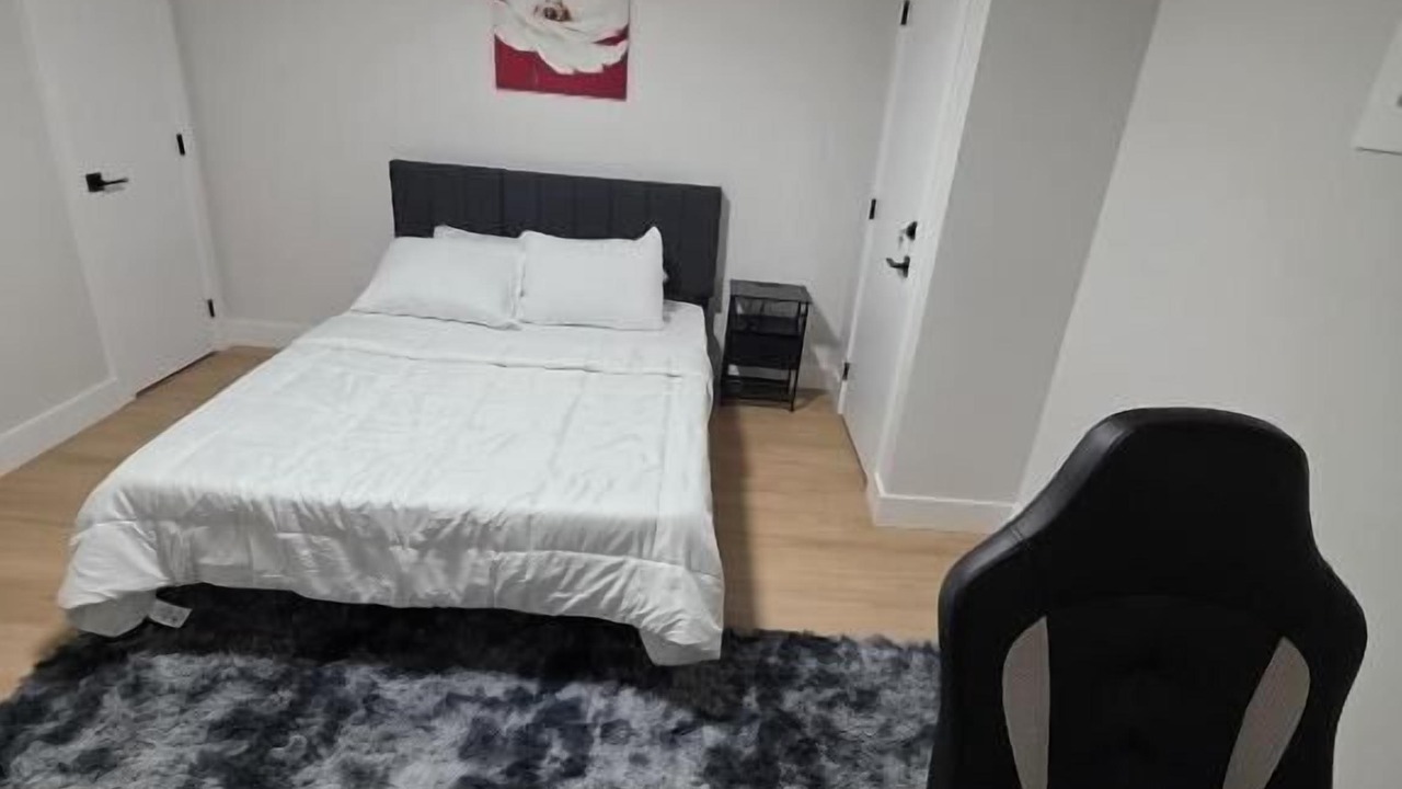Photo of Bedroom in Leduc County