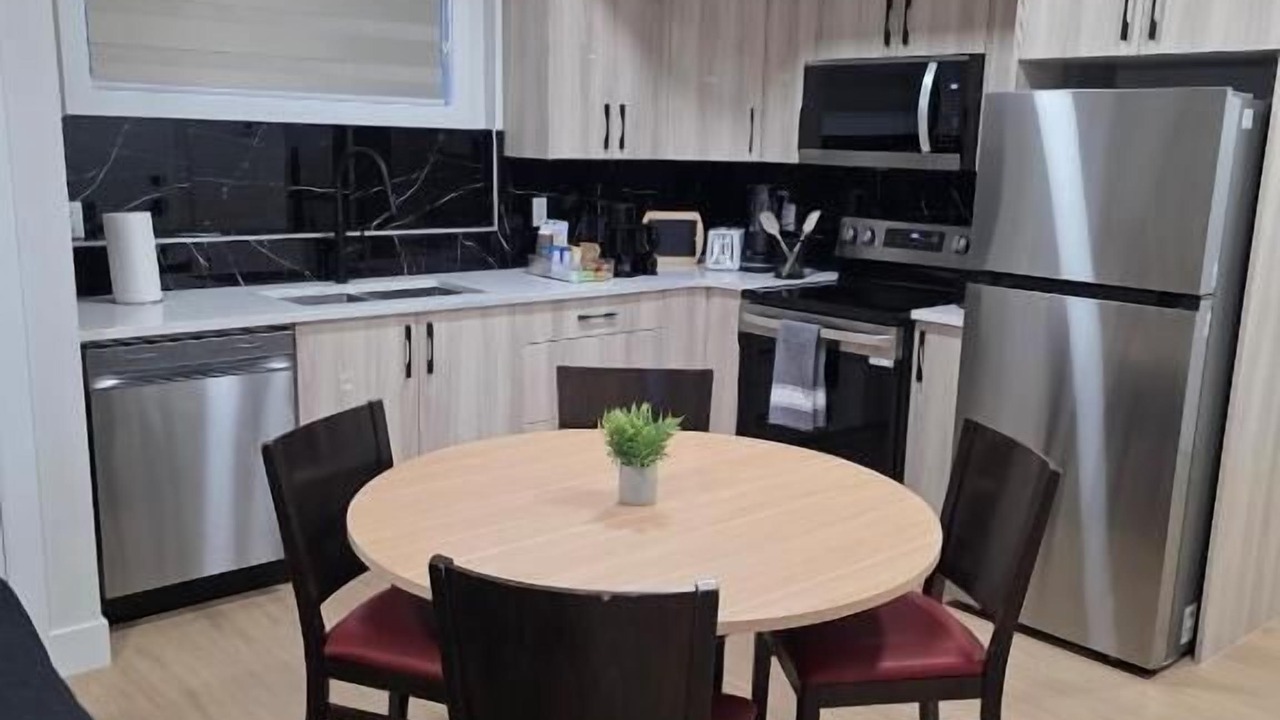Photo of Kitchen in Leduc County