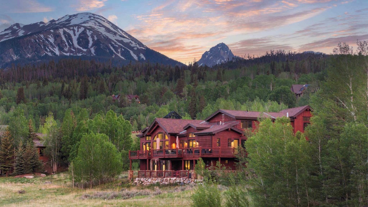 Photo of Outdoor in Three Peaks