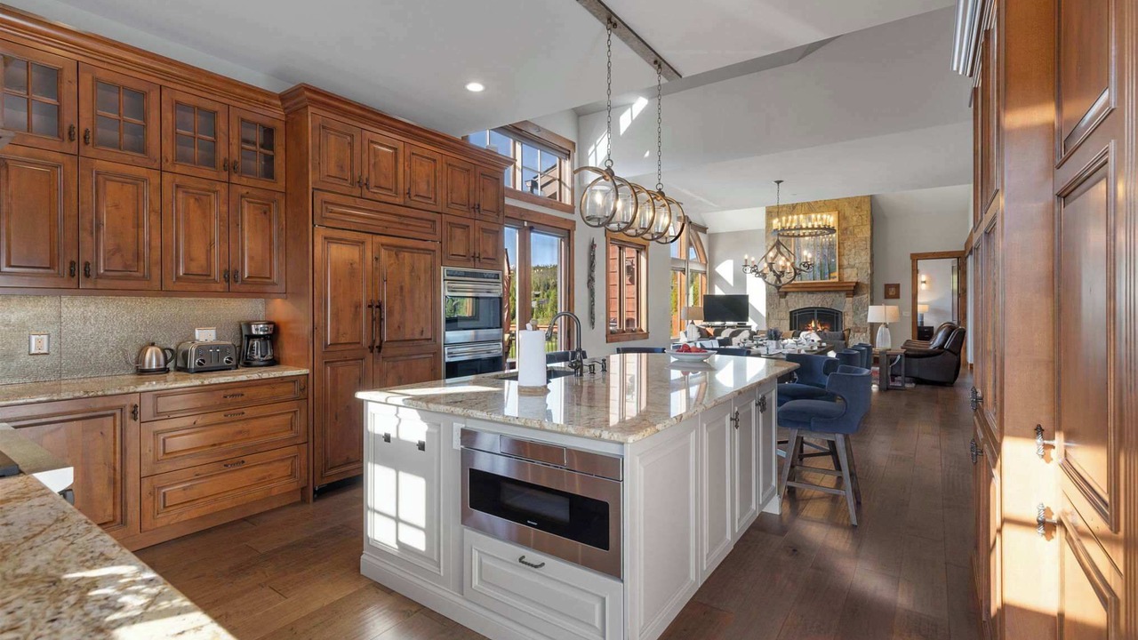 Photo of Kitchen in Three Peaks