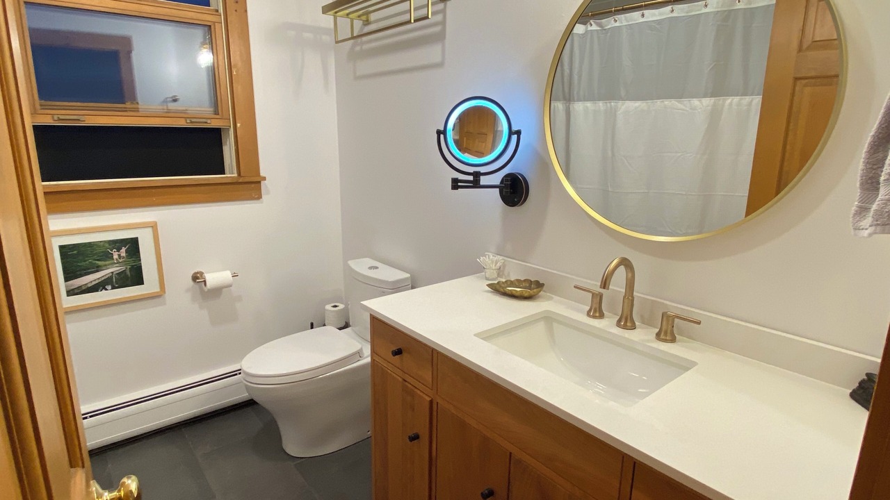 Photo of Bathroom in East Calais