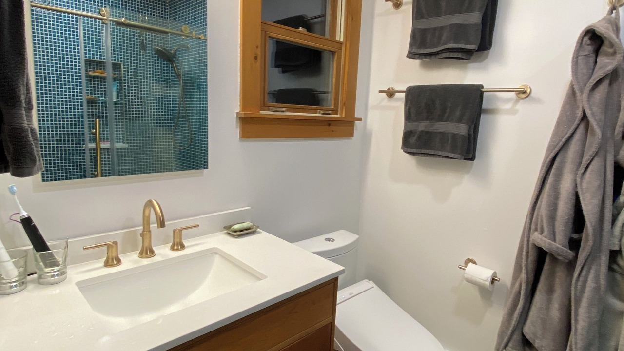 Photo of Bathroom in East Calais