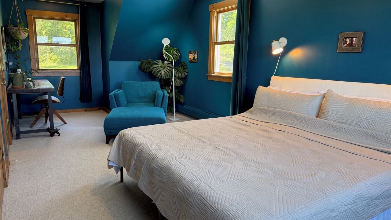 Photo of Bedroom in East Calais