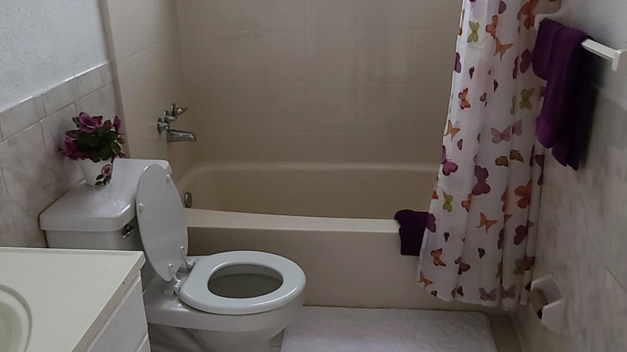 Photo of Bathroom in Survey Creek