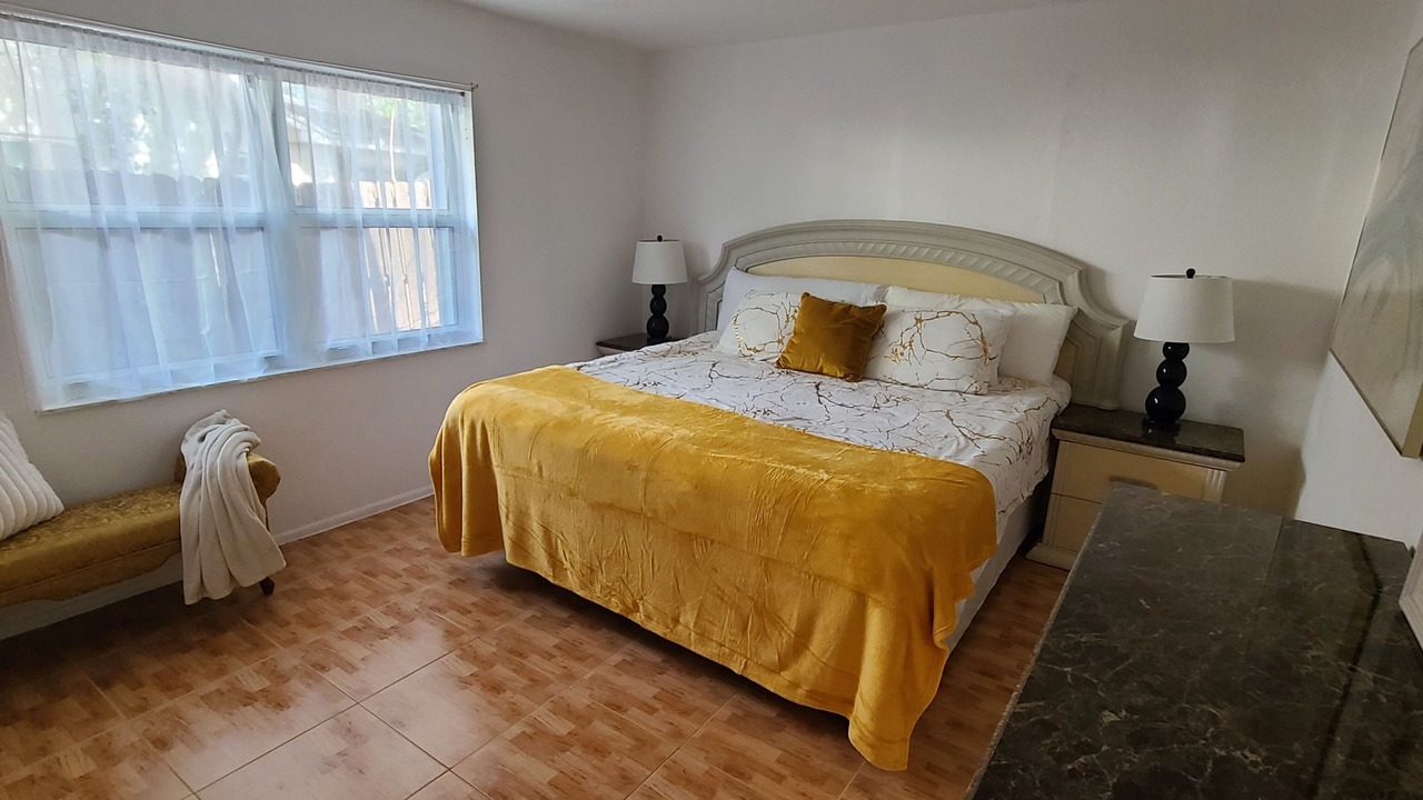 Photo of Bedroom in Survey Creek
