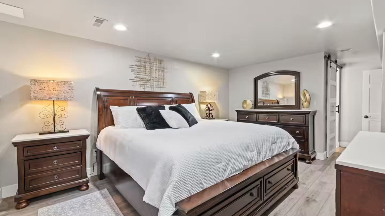 Photo of Bedroom in Lakewood