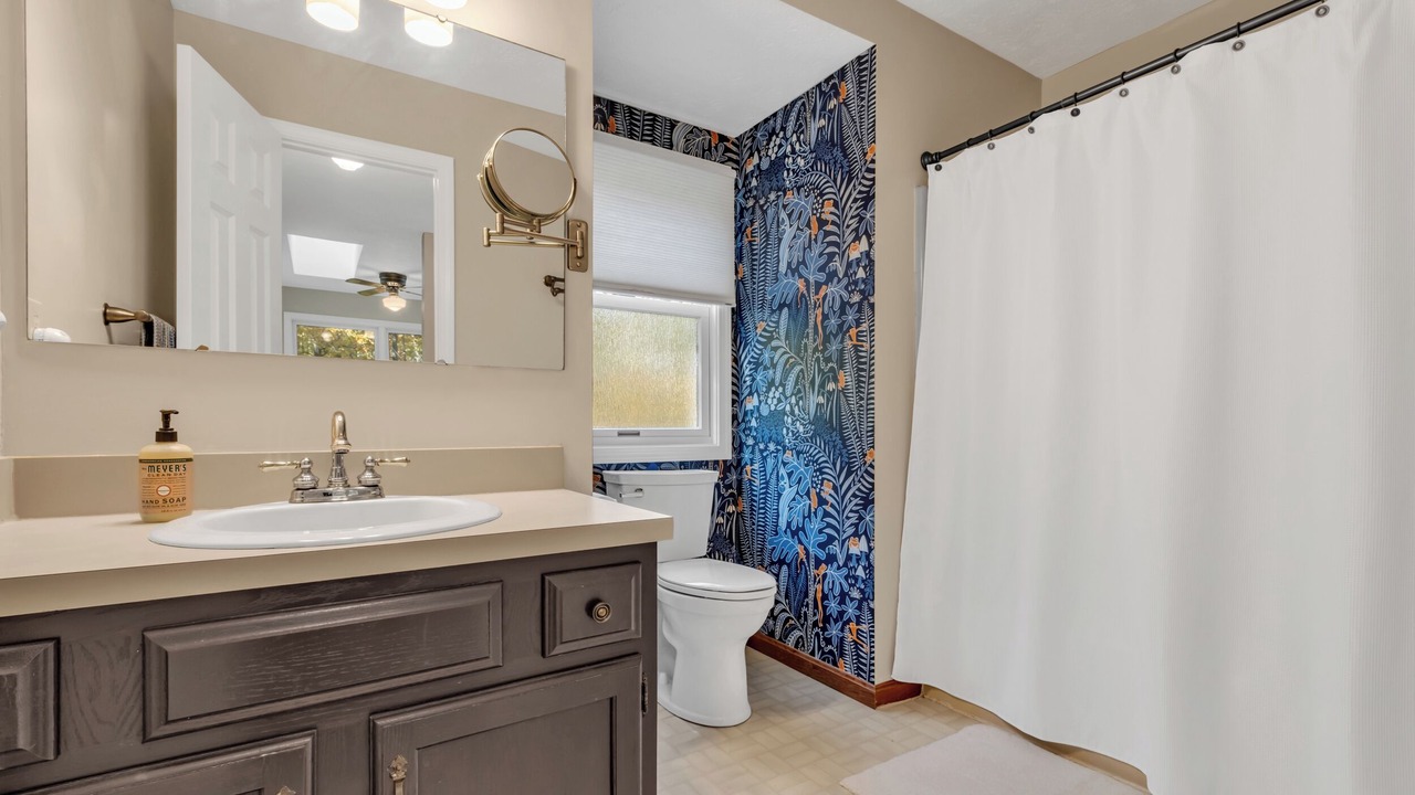 Photo of Bathroom in Oberlin