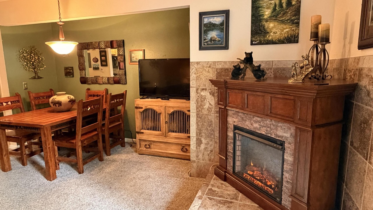 Photo of Livingroom in Estes Park