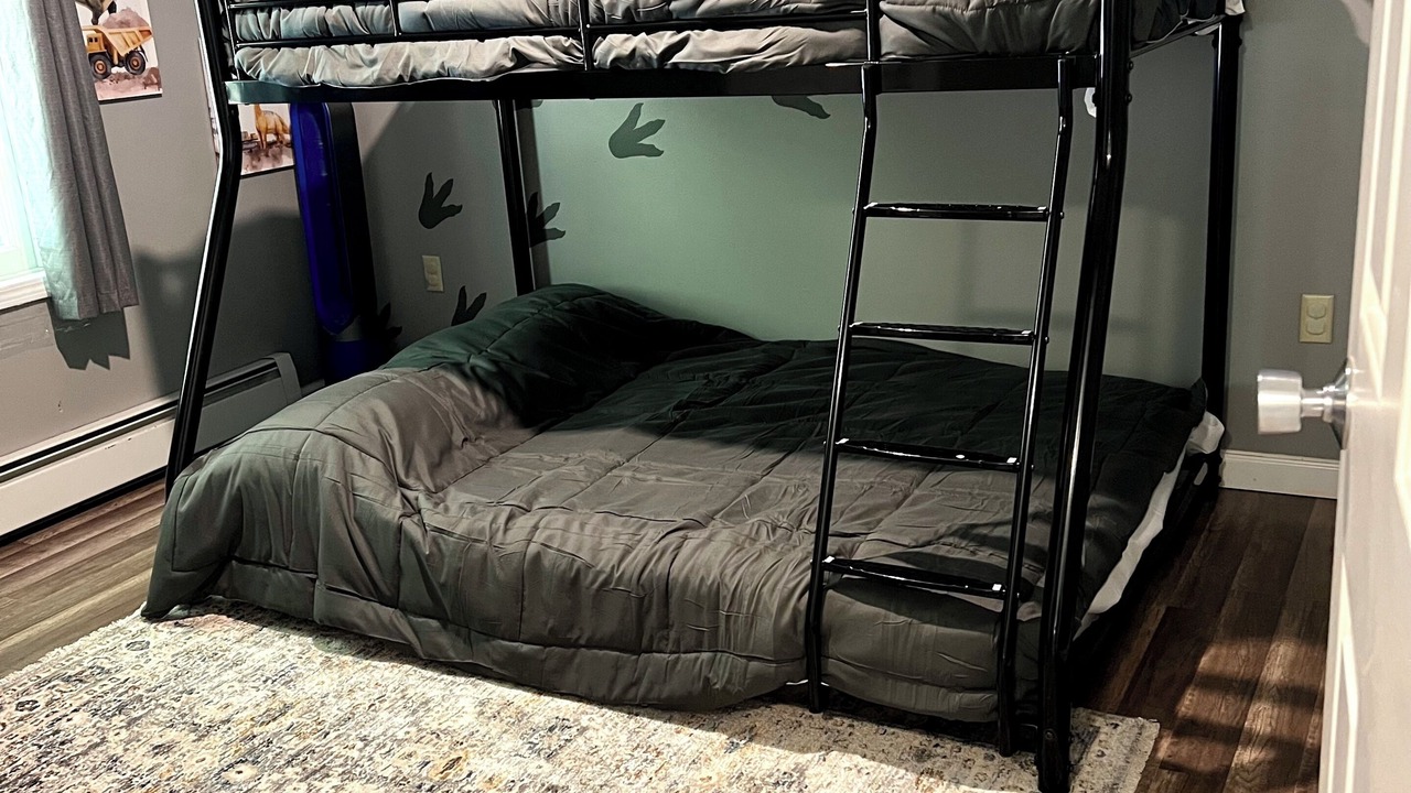 Photo of Bedroom in Center Lovell