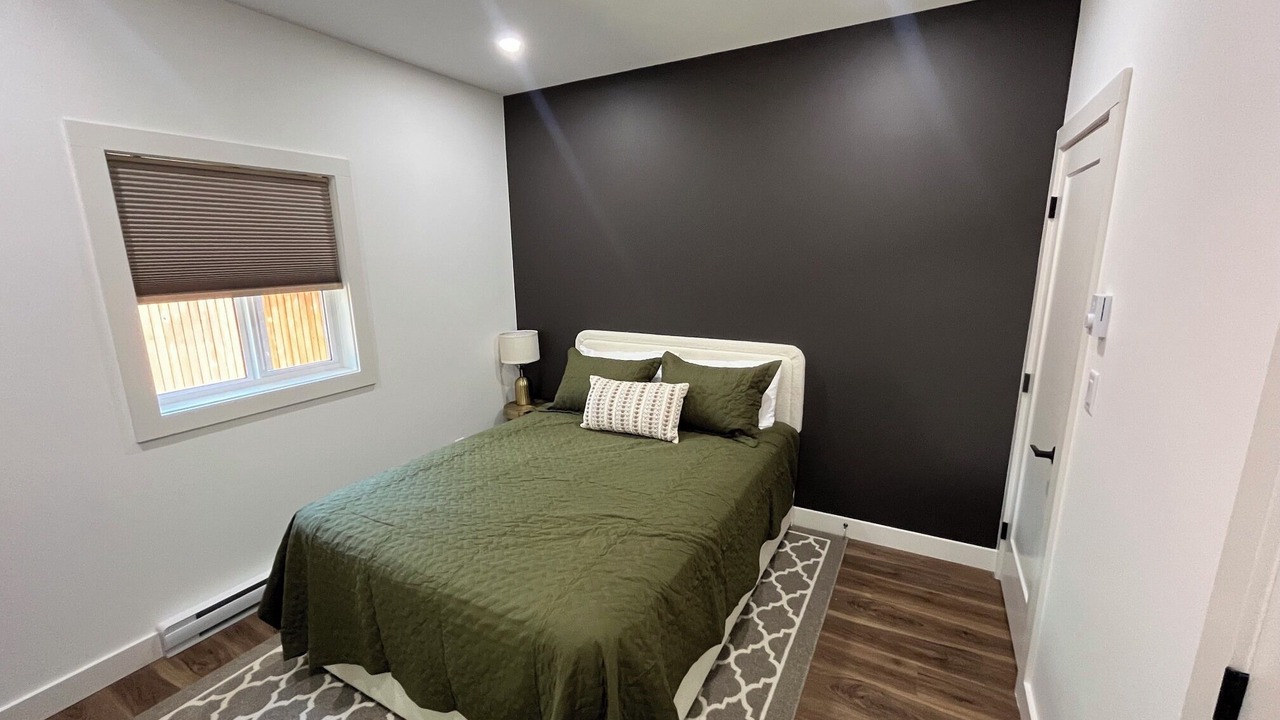 Photo of Bedroom in Okanagan-Similkameen