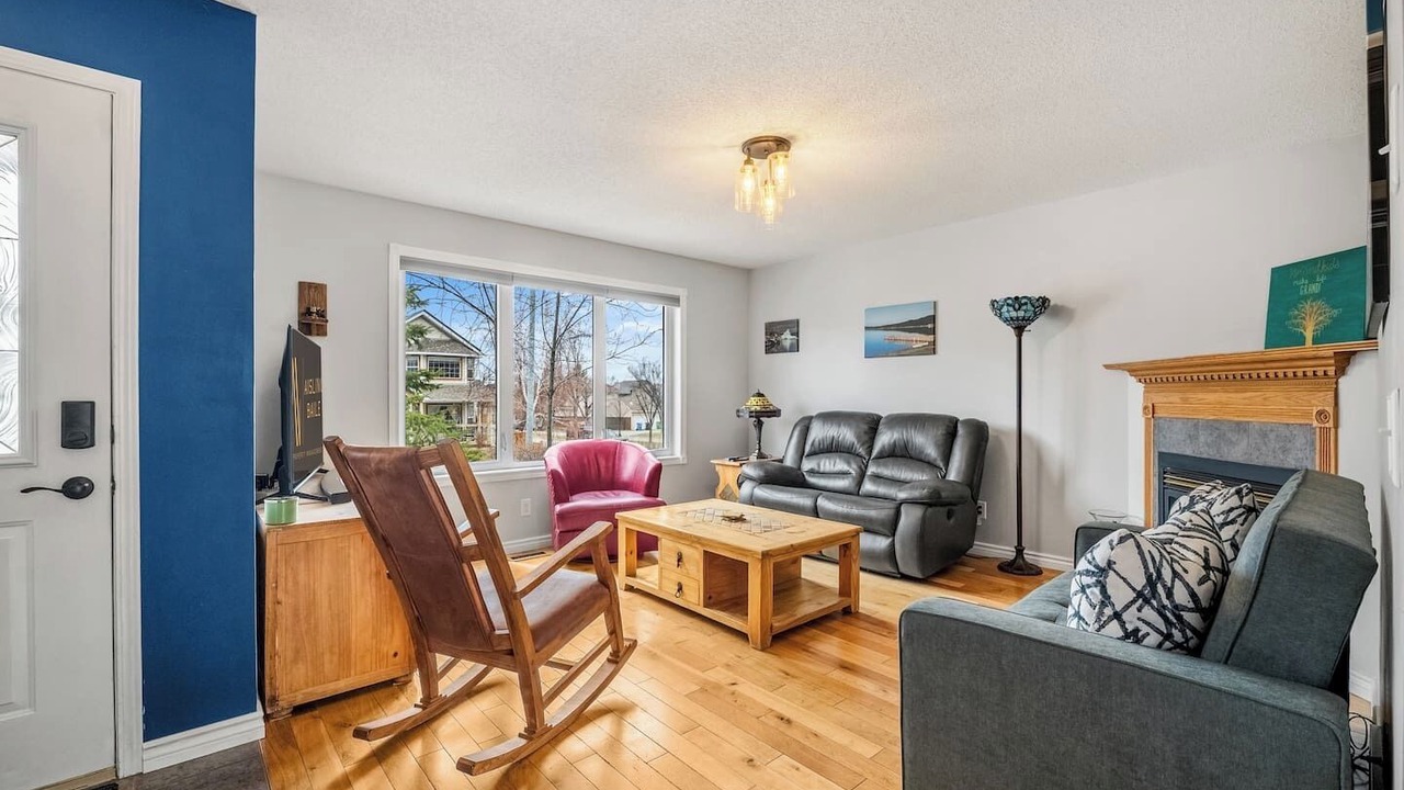 Photo of Livingroom in Bridlewood