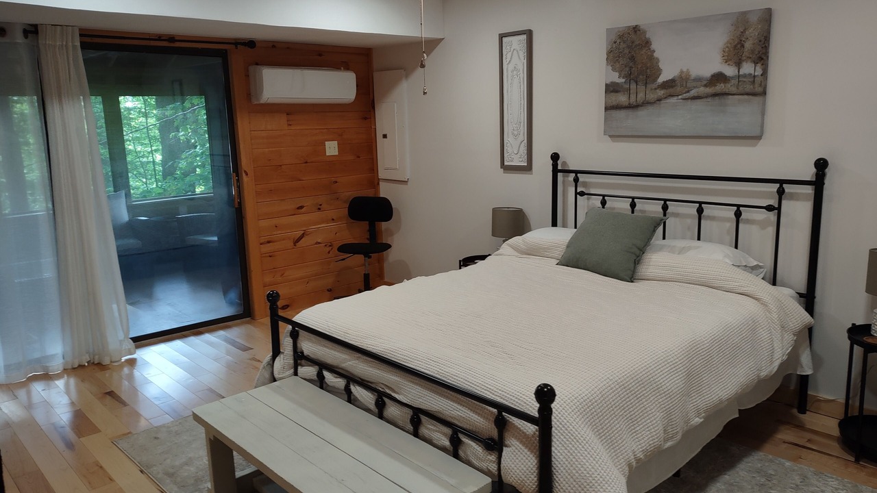 Photo of Bedroom in Monmouth