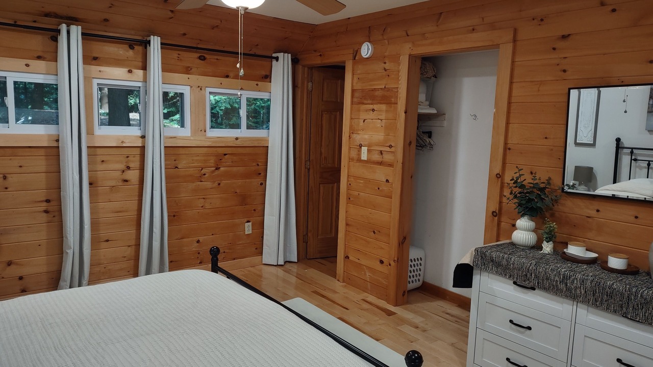 Photo of Bedroom in Monmouth
