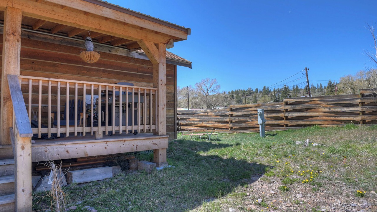Photo of Patio Balcony in Creede