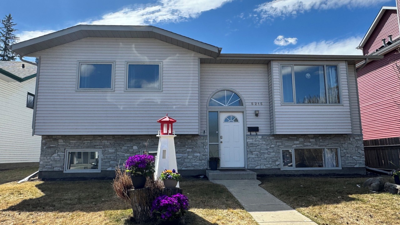 Photo of Outdoor in Sylvan Lake