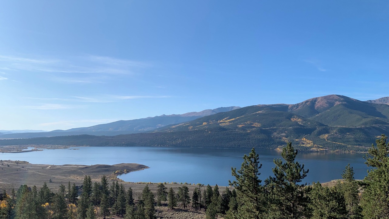 Photo of Others in Twin Lakes