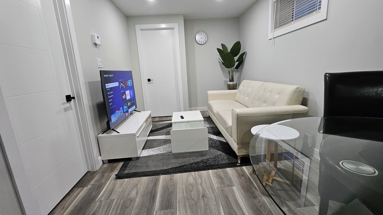 Photo of Livingroom in Regina