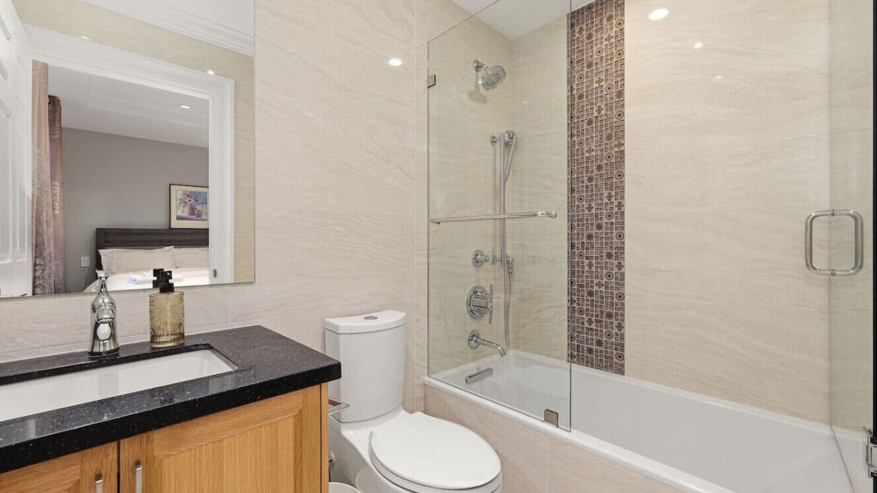 Photo of Bathroom in West Point Grey