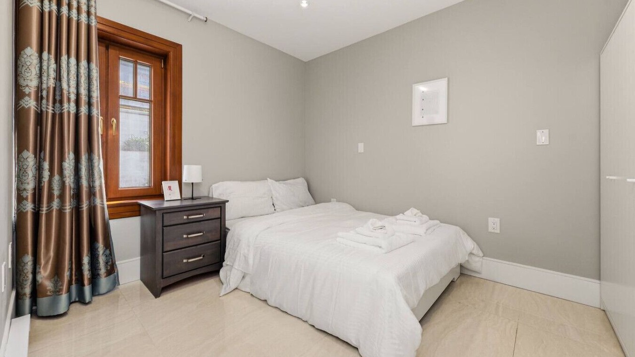 Photo of Bedroom in West Point Grey