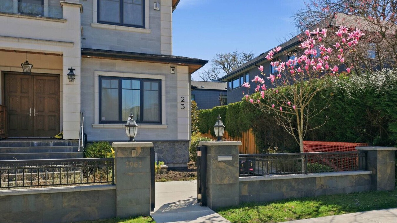 Photo of Outdoor in West Point Grey